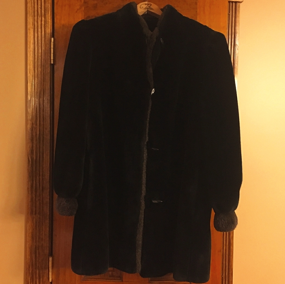 Vintage Borgazia Plush Faux Fur Coat